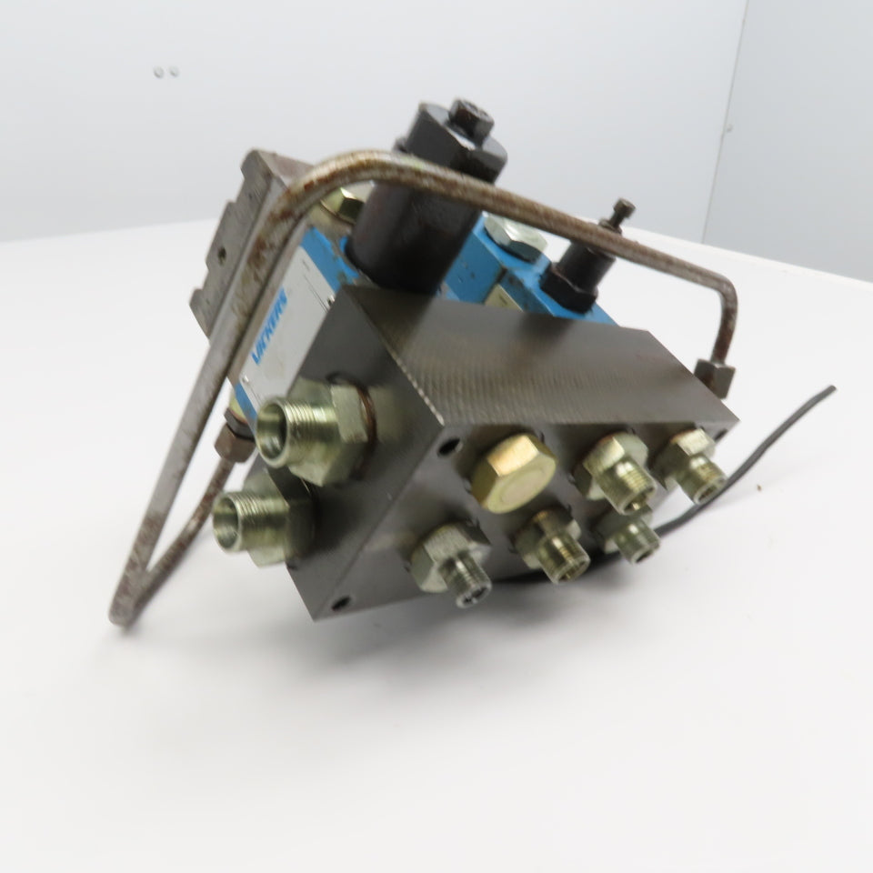 Vickers DG4V-3S0AMUB560 Single Solenoid Hydraulic Valve Check Regulator 120V