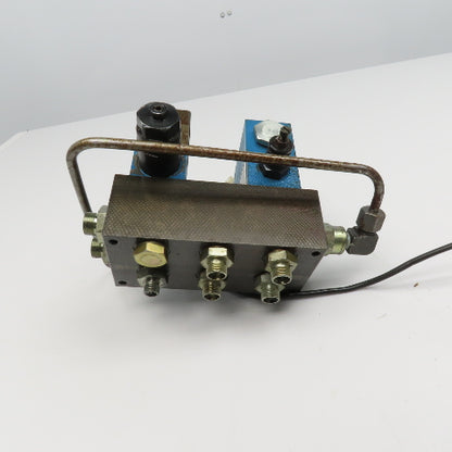 Vickers DG4V-3S0AMUB560 Single Solenoid Hydraulic Valve Check Regulator 120V
