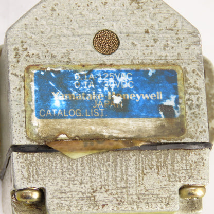 Yamatake Honeywell Limit Switch 0.1A-125VAC 0.1A 30VDC