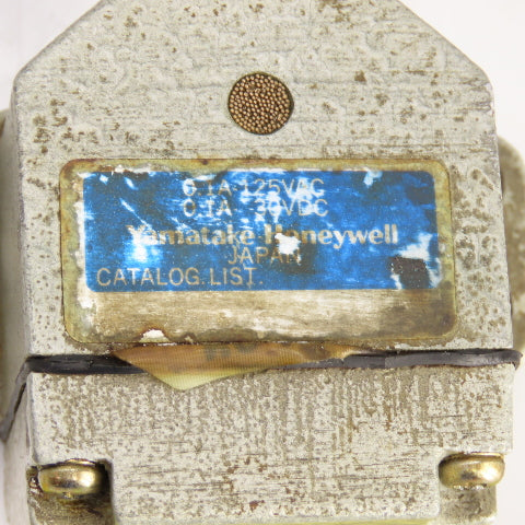 Yamatake Honeywell Limit Switch 0.1A-125VAC 0.1A 30VDC