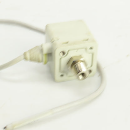 SMC ZSE40-T1-62 High Precision Vacuum Switch 10.0-101.3kPA 12-24VDC Lot Of 2