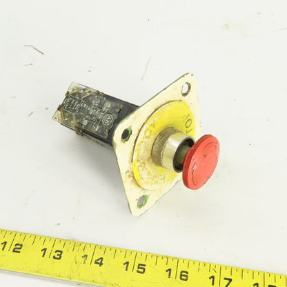 Allen Bradley 800MR-FXT Ser A 300VAC Push Button E-Stop Switch Push Pull