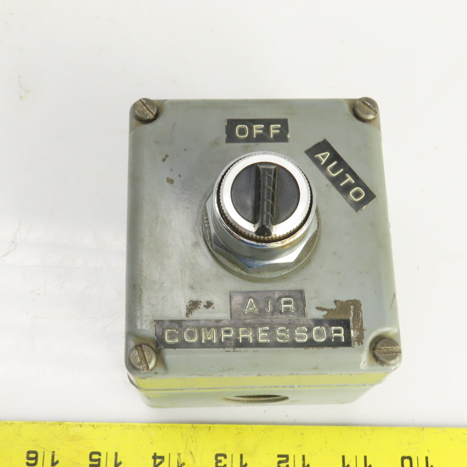 Square D KY-1 Class 9001 Control Station 120-600V 2 Position Selector Switch