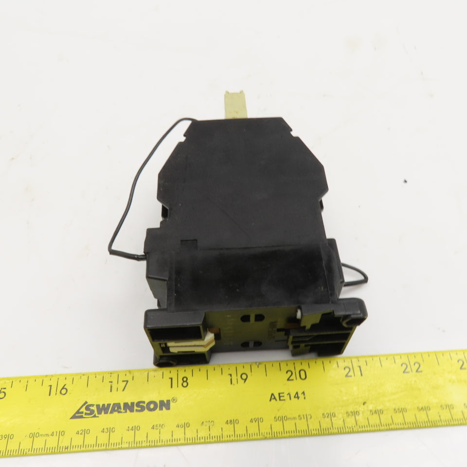 Siemens 3TF4222-0A Size 0 Contactor Starter Relay 600V 15Hp 110V Coil 2NO/2NC