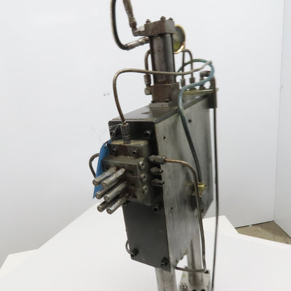Hydraulic Twin Post Clamping Fixture 2-1/2" Stroke 6" Between Post