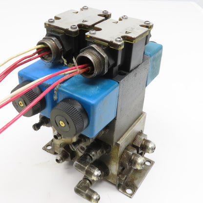 Vickers DG4V-3S-2C-M-FTWL-B5-60 5/3 Way Closed Center Hydraulic Valve 120V