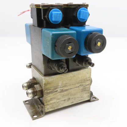 Vickers DG4V-3S-2C-M-FTWL-B5-60 5/3 Way Closed Center Hydraulic Valve 120V