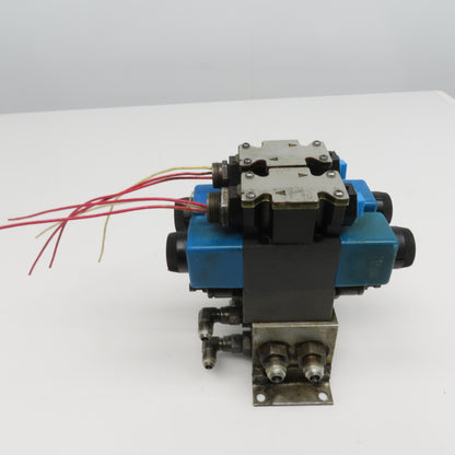 Vickers DG4V-3S-2C-M-FTWL-B5-60 5/3 Way Closed Center Hydraulic Valve 120V