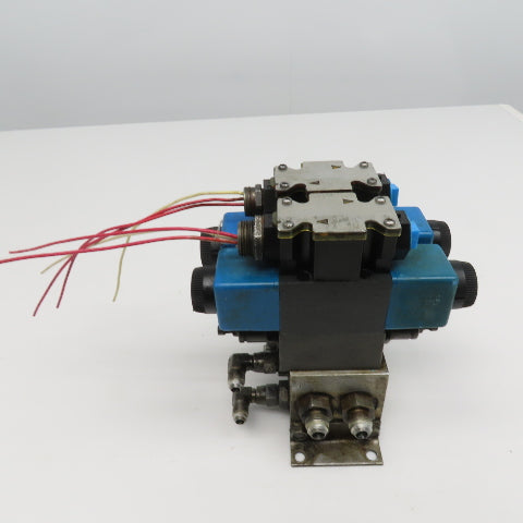Vickers DG4V-3S-2C-M-FTWL-B5-60 5/3 Way Closed Center Hydraulic Valve 120V