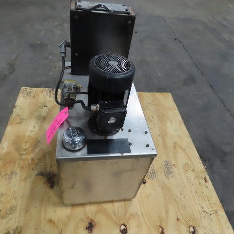 Grundfos SPK4-5/5A-W-/A-CVBV 0.5kW 3Ph Stainless Steel Coolant Pump 14 Gal Tank