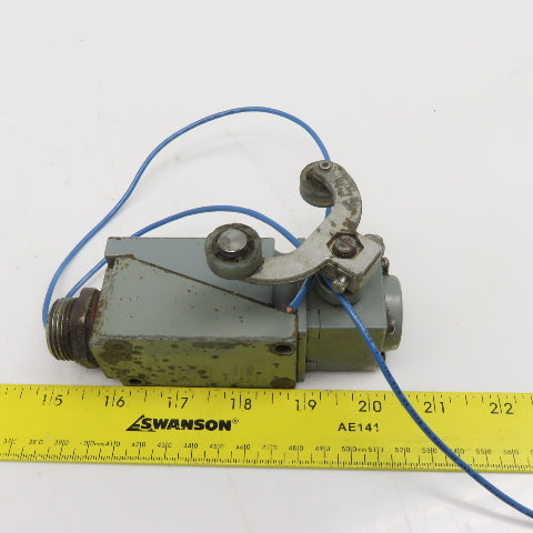 Allen Bradley 802T-KP1 Limit Switch Rocker Arm Maintained Position 600V