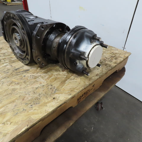 Speth 85603 Differential Assembly W/Wheel Hubs Mounts From A Clark EC30 Forklift
