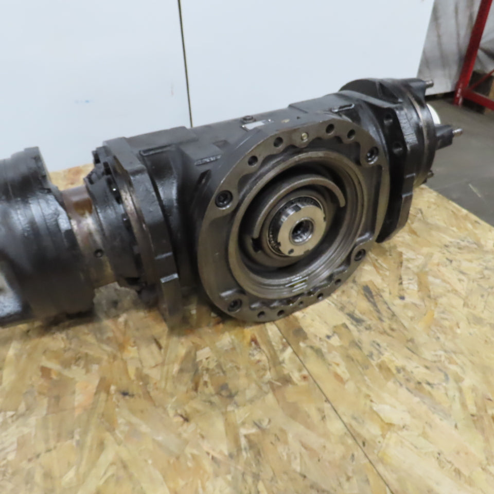 Speth 85603 Differential Assembly W/Wheel Hubs Mounts From A Clark EC30 Forklift