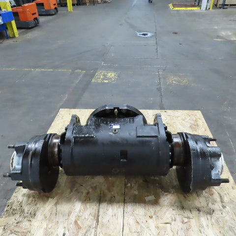 Speth 85603 Differential Assembly W/Wheel Hubs Mounts From A Clark EC30 Forklift