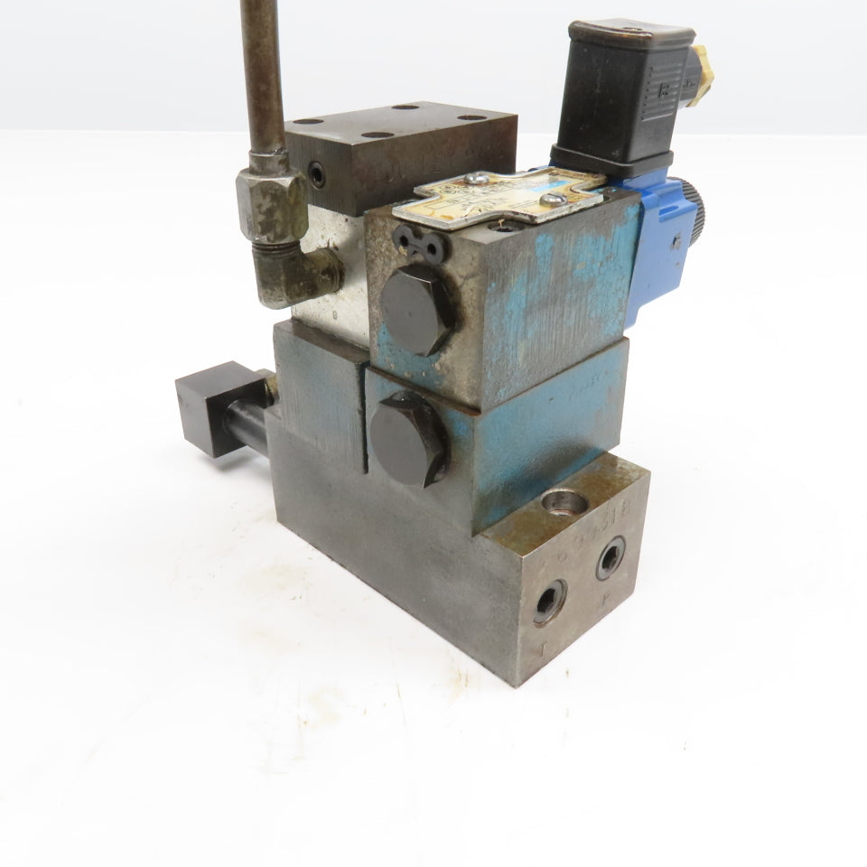 Vickers DG4V3-32A-M-U-T-40 Hydraulic Directional 2 Way Valve Check Regulator
