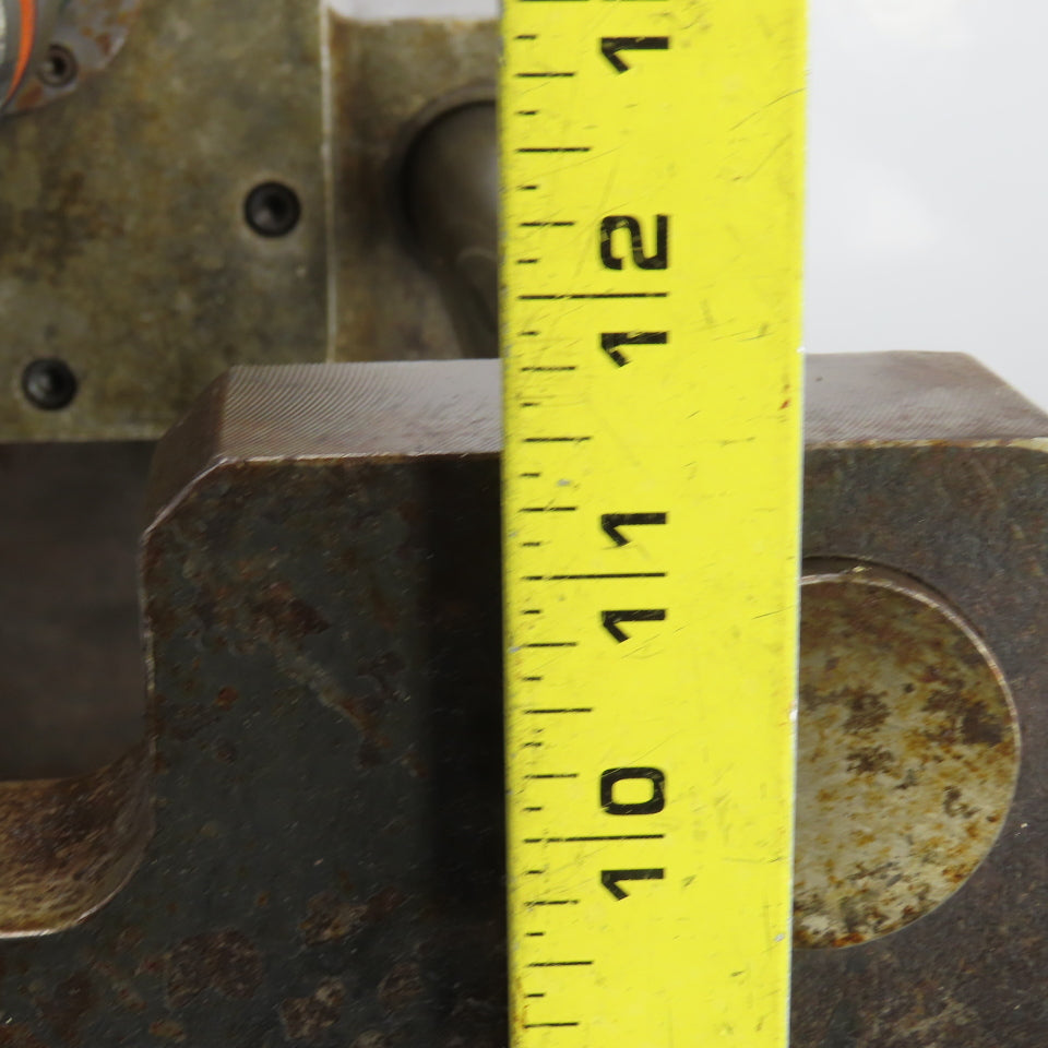 Wisconsin Drill Head 4 Spindle Tapping Head W/Smith Tool 254-SA32-217 Holders