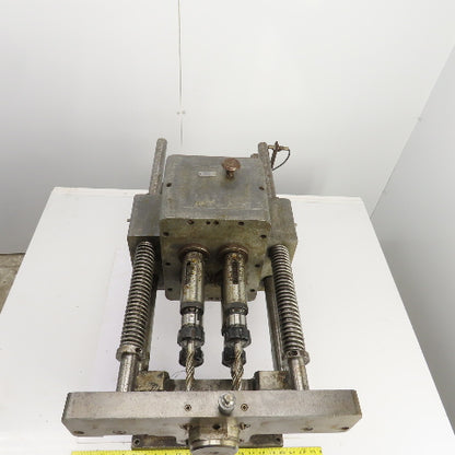 Wisconsin Drill Head 4 Spindle Drilling Head W/Smith Tool 107-222 Holders