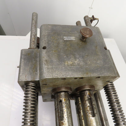 Wisconsin Drill Head 4 Spindle Drilling Head W/Smith Tool 107-222 Holders