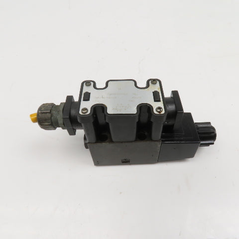 Parker D1VW1KNYCF Directional Control Valve 4/2 Way 120V Coil