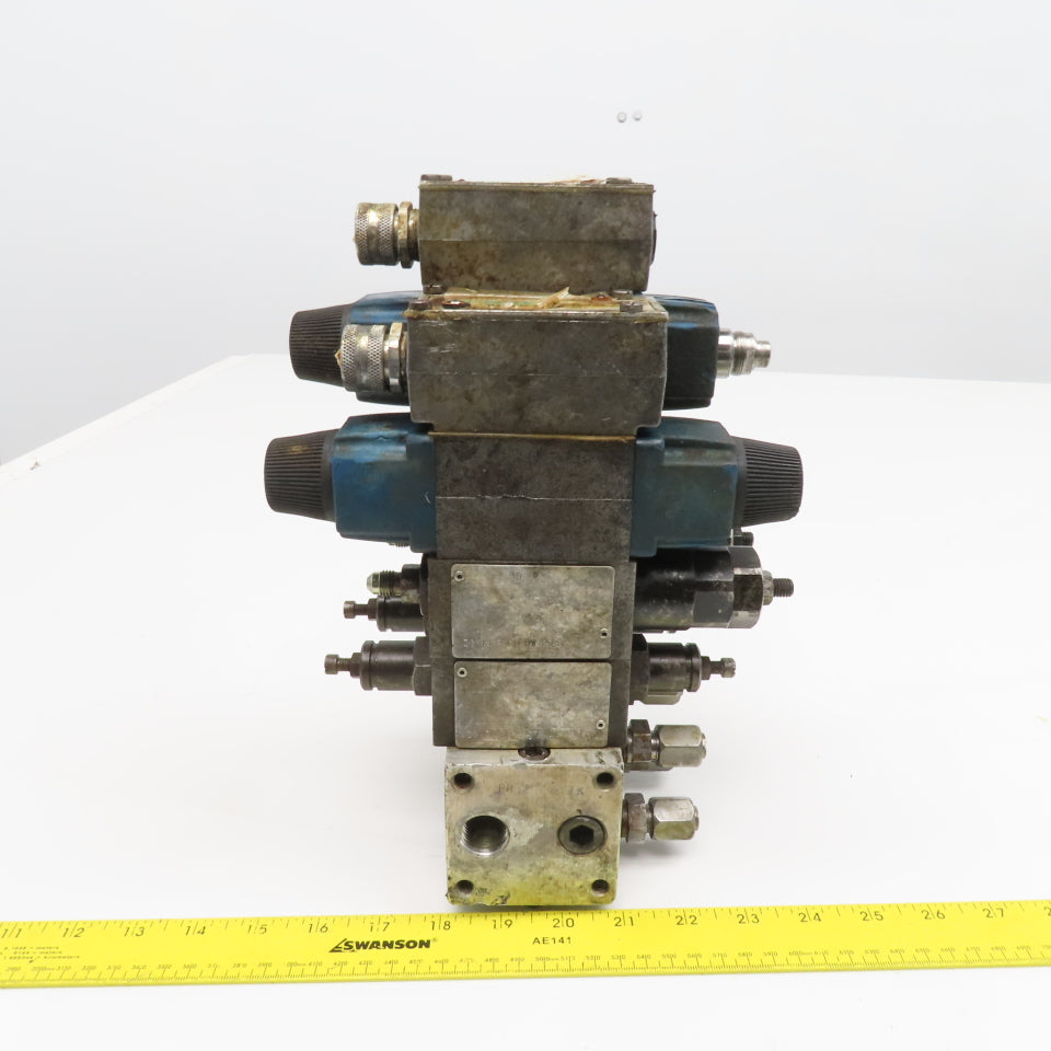 Vickers DG4V-3-2N-M-WLB-40 Hydraulic Valve Manifold Assembly