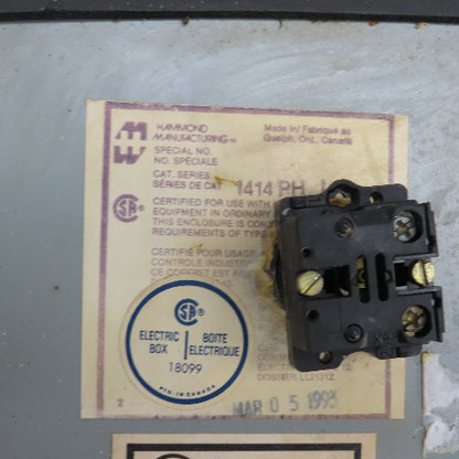 Hammond 10" x 8" x 4" Electrical Enclosure W/Backplate & Switches 600V