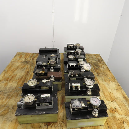 SPX Hytec 100987 Model G Pneumatic Hydraulic Pump 4800 PSI Parts/Repair Lot/14
