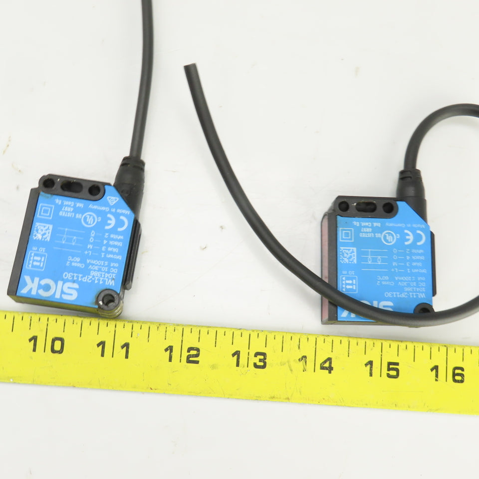Sick WL11-2P1130 Photoelectric Sensor 10-30VDC Class 2 Lot Of 2