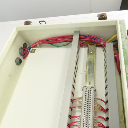 Allen Bradley 2711P-RP8A Ser A Panelview Plus 1250 W/20" x 24" x 6" Enclosure