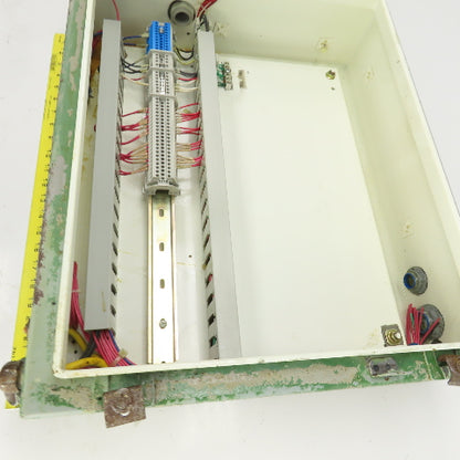 Allen Bradley 2711P-RP8A Ser A Panelview Plus 1250 W/20" x 24" x 6" Enclosure