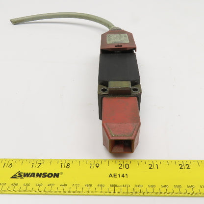 Banner SI-LS42DMH 250V Safety Guard Gate Door Interlock Switch 24V AC/DC