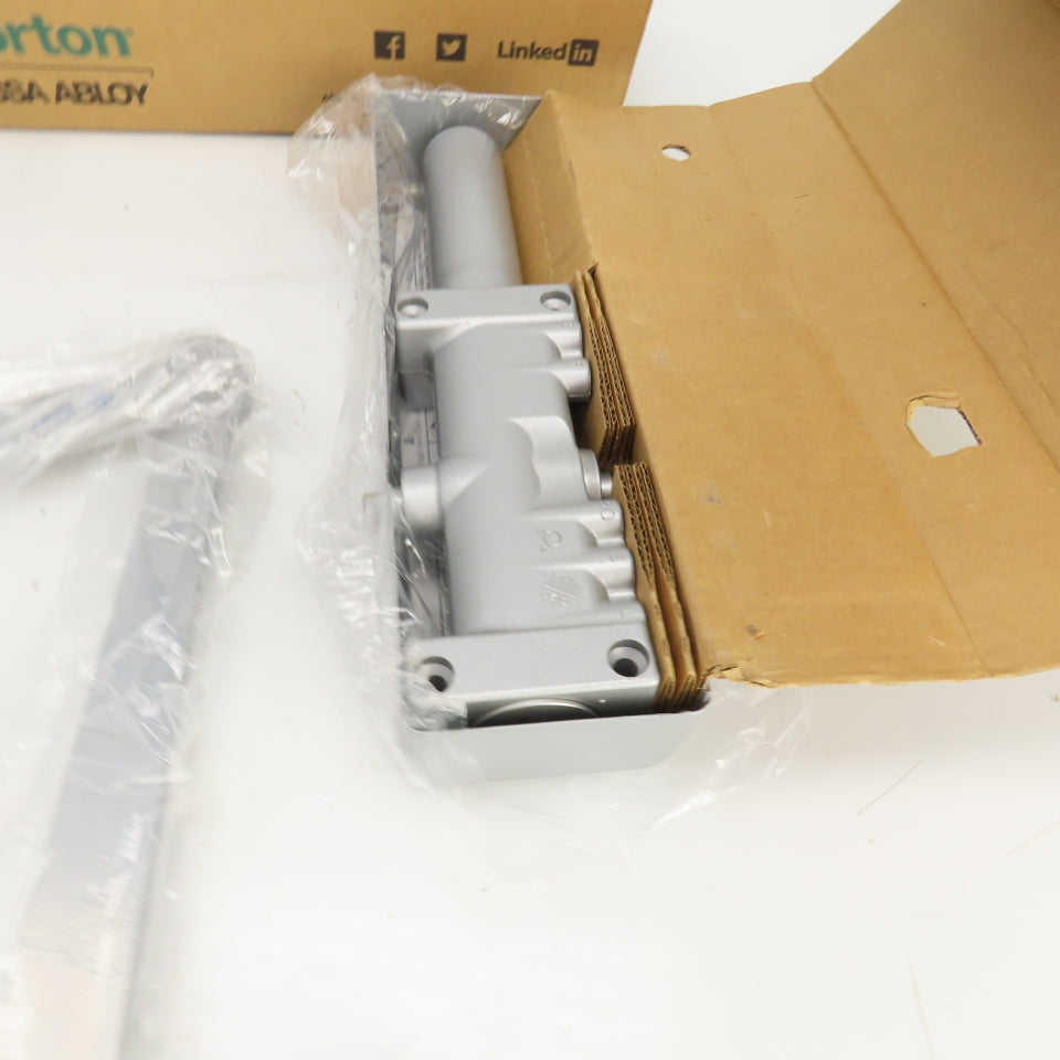 Norton Assa Abloy PR7570 689 RH Security Door Closer W/Parallel Rigid Arm