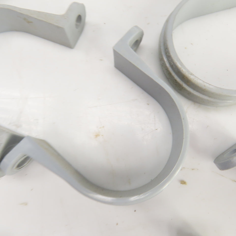 Scepter 2" Non-Metallic PVC Conduit Clamps Lot Of 32