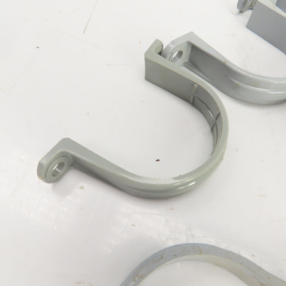 Scepter 2" Non-Metallic PVC Conduit Clamps Lot Of 32