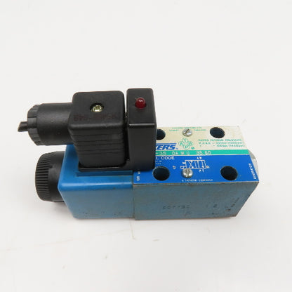 Vickers DG4V-3S 0A-M-U-B5-60 4/2 Way Spring Offset Single Solenoid Valve 120V