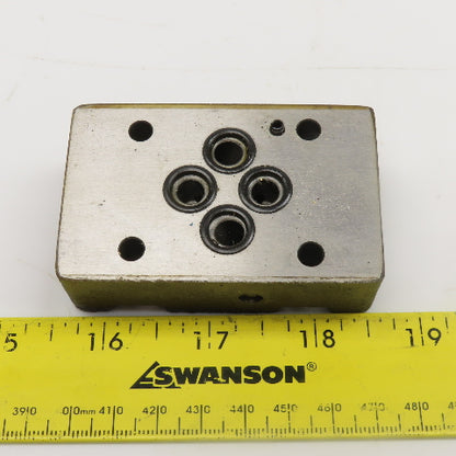 Vickers DGMA-3-C1-10 D03 4 Port Valve Connection Plate
