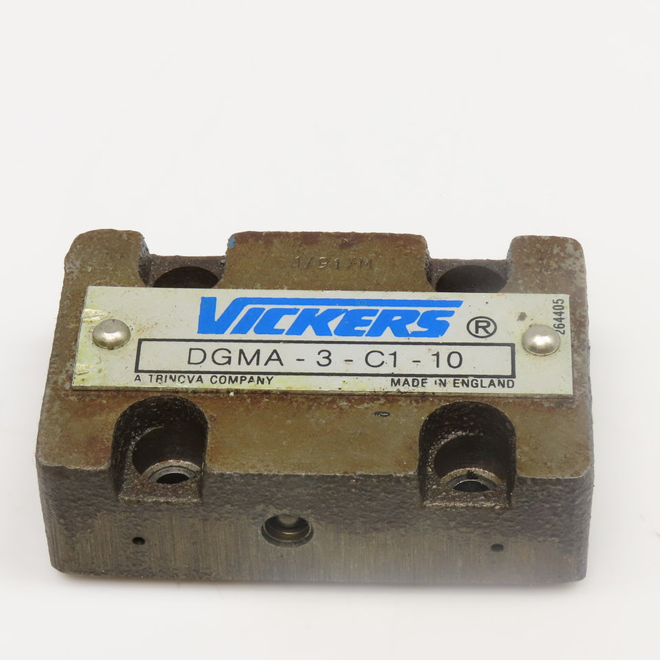 Vickers DGMA-3-C1-10 D03 4 Port Valve Connection Plate