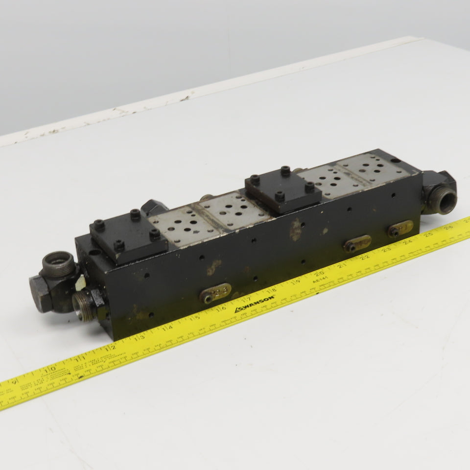 6 Valve Bank Steel Hydraulic Manifold D03 Size 2 Way 4 Port