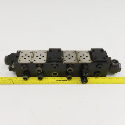 6 Valve Bank Steel Hydraulic Manifold D03 Size 2 Way 4 Port