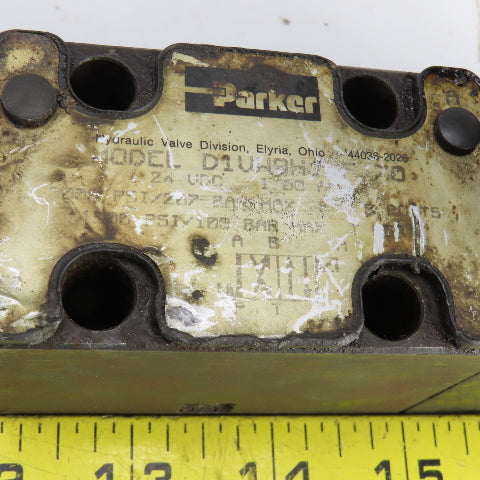 Parker D1VW Solenoid Operated Hydraulic Directional Control Valve 24VDC