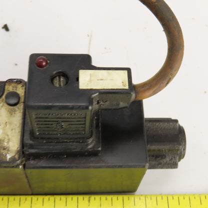 Parker D1VW Solenoid Operated Hydraulic Directional Control Valve 24VDC