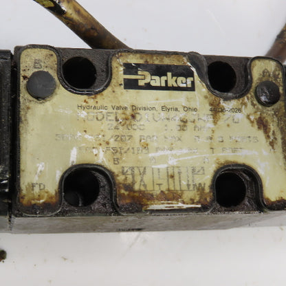 Parker D1VW4 Double Solenoid Operated Hydraulic Directional Control Valve 24VDC