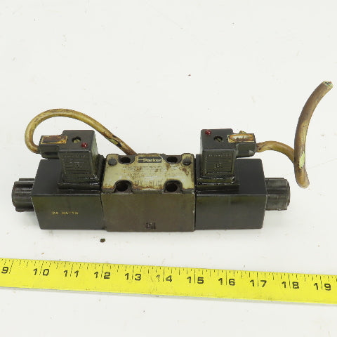 Parker D1VW4 Double Solenoid Operated Hydraulic Directional Control Valve 24VDC