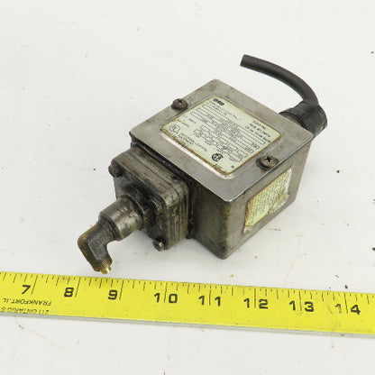 Barksdale E1H-H15 Adjustable Range Pressure Switch 5-15PSI 125-600VAC 6-250VDC