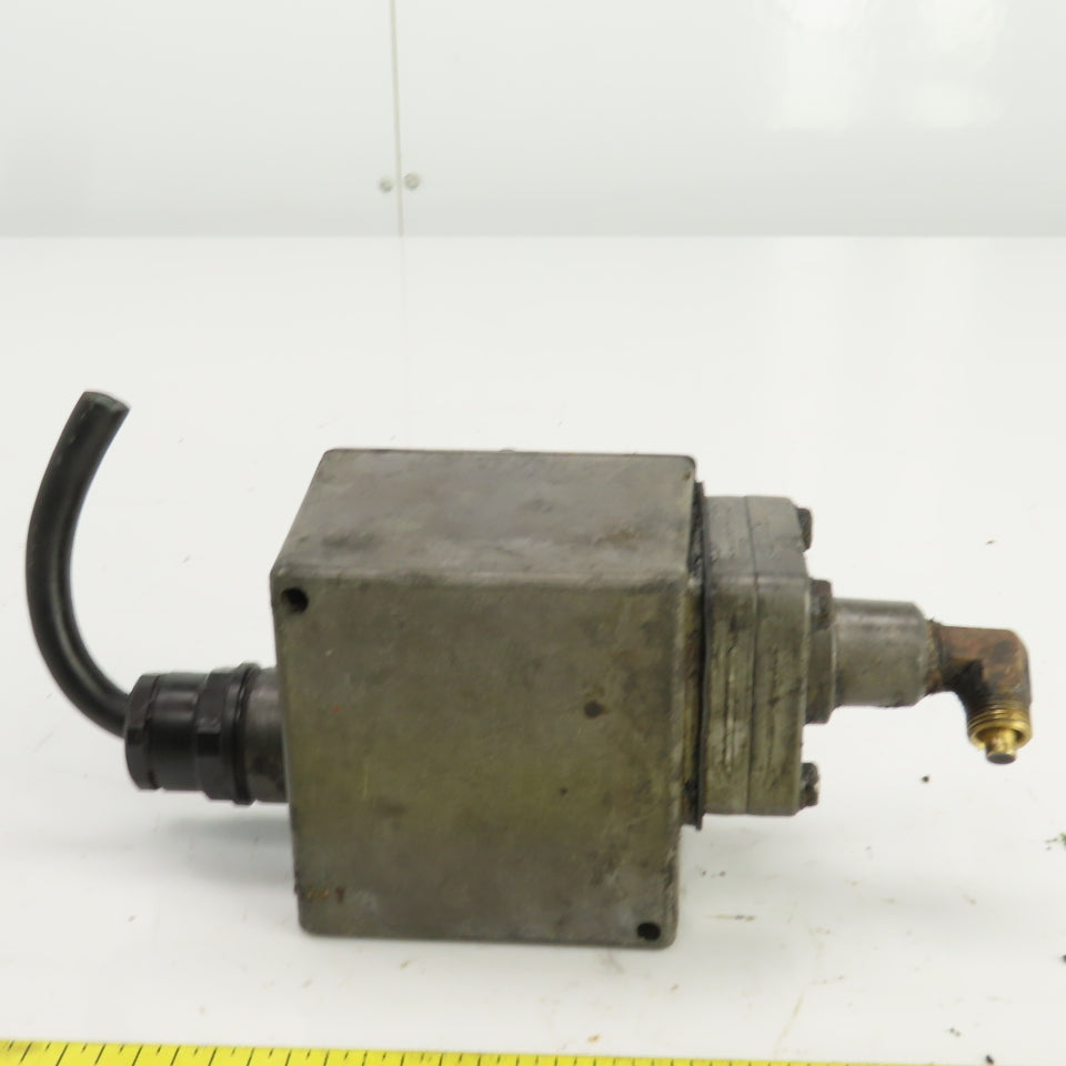 Barksdale E1H-H15 Adjustable Range Pressure Switch 5-15PSI 125-600VAC 6-250VDC