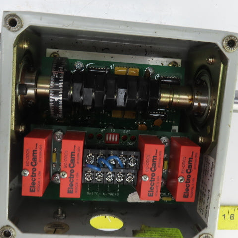 Electro Cam EC-3004-10-AD0 Rotary Cam Switch 120VAC 4 Outputs 3/4" Shaft
