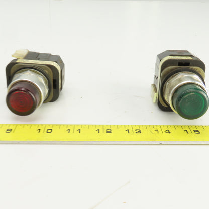Allen Bradley 800T-PT16 Green/Red Illuminated Button Momentary 120V In Lot of 2