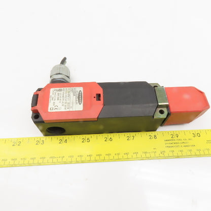 Banner SI-LS42DMH 250V Safety Gate Guard Door Interlock Switch 230V 24V DC/AC