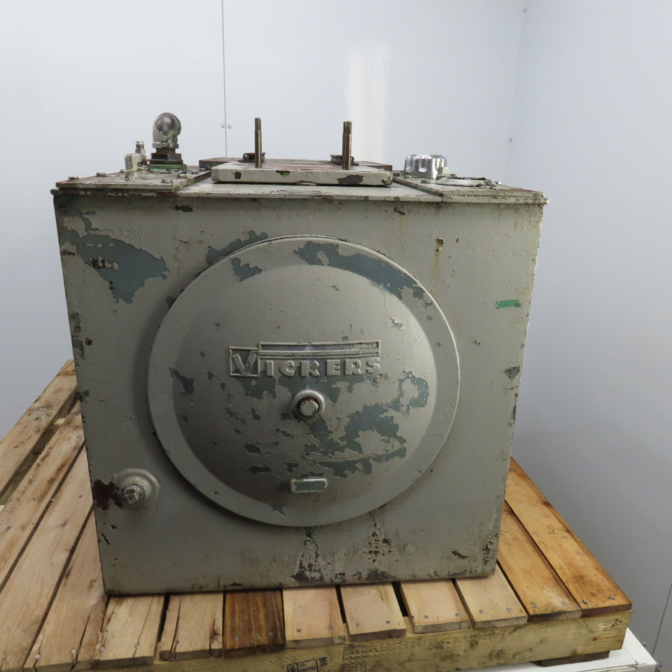 Vickers 68-1/2 Gallon Hydraulic Oil Tank Reservoir 36" L x 24-1/2" W x 18" H