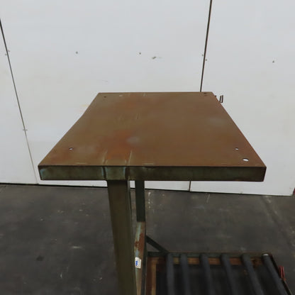 EnerSys BS15-2 32" x 40" Forklift Battery Roller Stand W/Hood