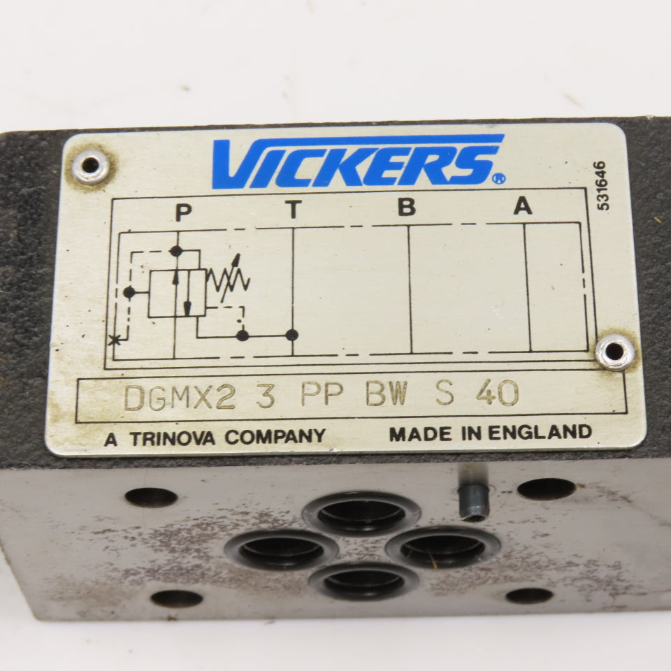 Vickers DGMX2 3 PP BW S 40 System Stak Pressure Reducing Sandwich Valve D03